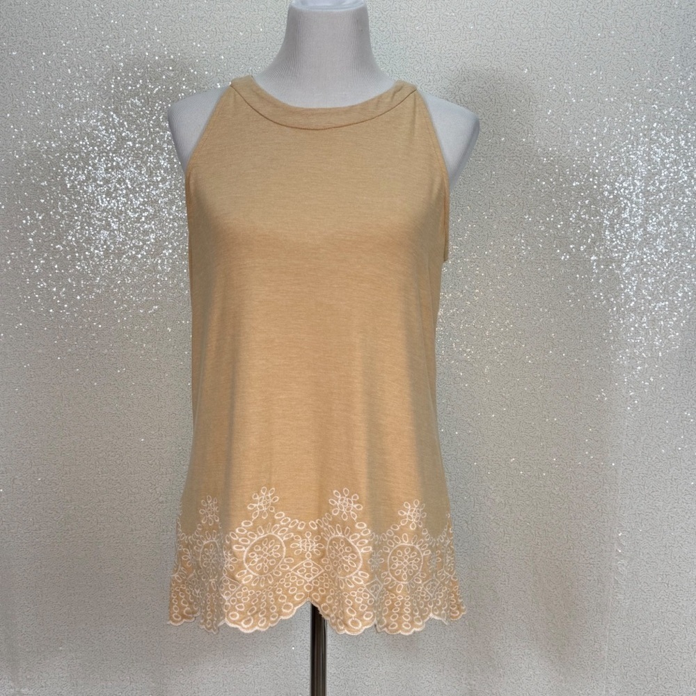 Adrianna Papell Tan Sleeveless Tunic Top Embroidered Scallop Hem Keyhole Back M - Picture 12 of 12